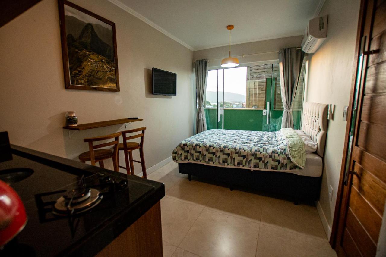Lake View Guest House Praia do Rosa Extérieur photo